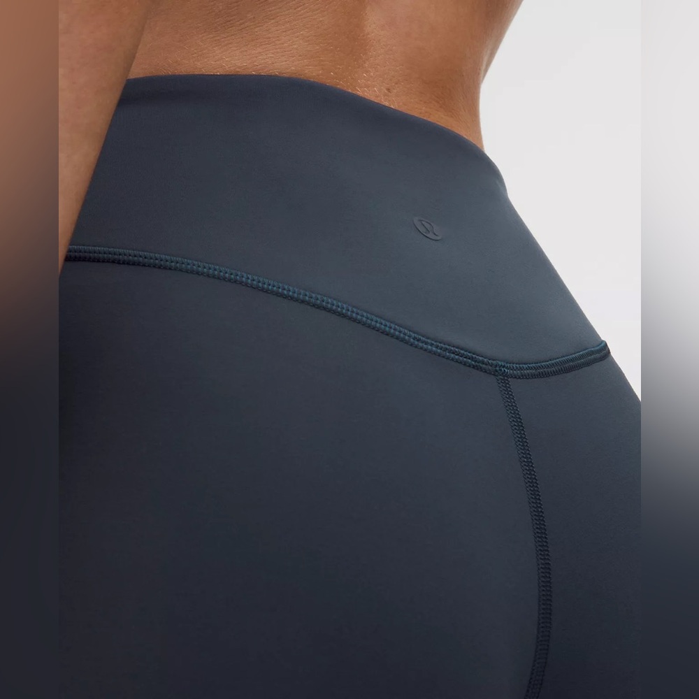 NWT Lululemon Wunder Under SmoothCover High-Rise Tight 25” – True Navy – Size 14 - Picture 5 of 10
